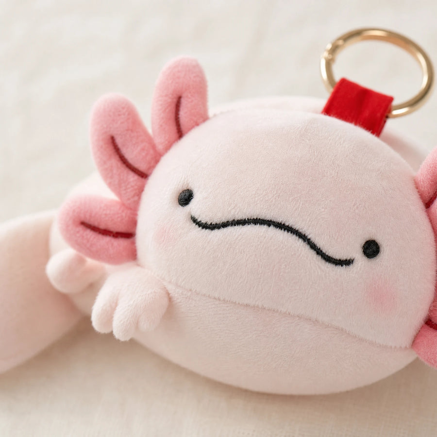 Axolotl Keychain Plush in Pink with Lobster Clasp - Détail matière