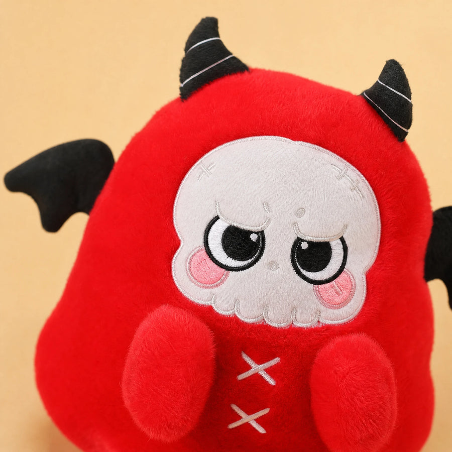 Devil Plush with Skull Face and Wings - Détail matière