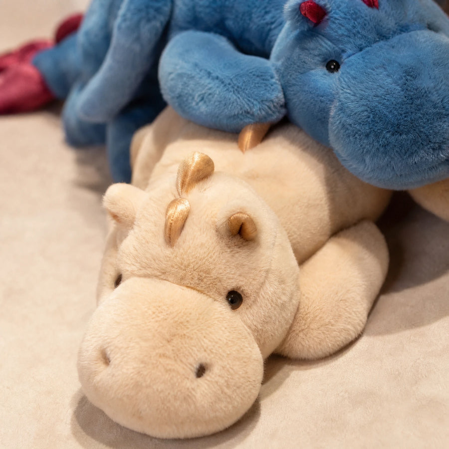 Dragon Plush with Soft Wings and Long Body Design - Détail matière