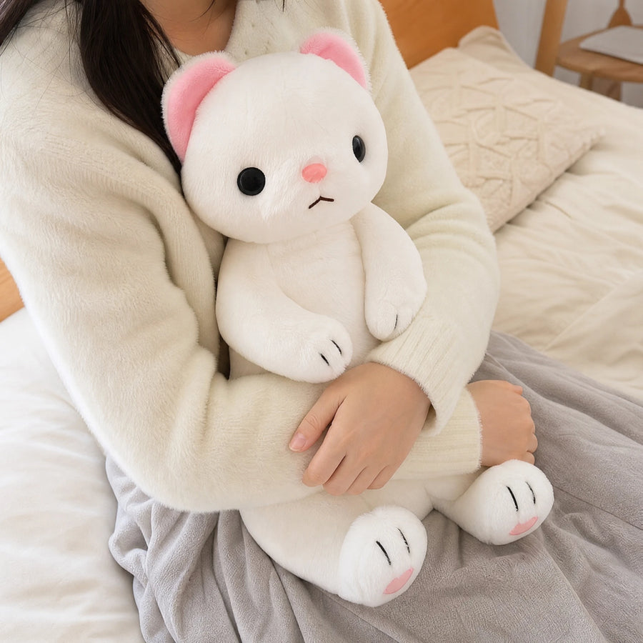 Ferret Plush in Standing Pose with Pink Details - Utilisation du produit