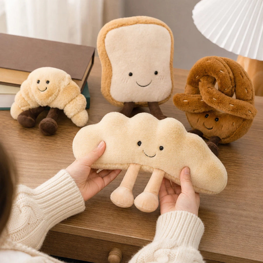 Food Plushies Set with Baguette, Toast, Pretzel, Croissant - Utilisation du produit