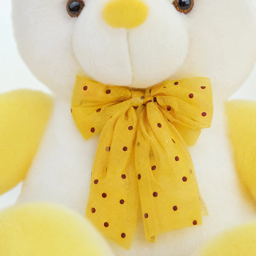 Kawaii Teddy Bear with Polka Dot Bow in Yellow - Détail matière