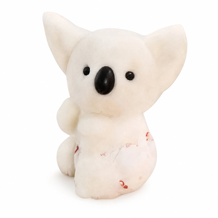 Koala Stuffed Animal – White Kawaii Plush with Soft Fur - Fond blanc, autre angle