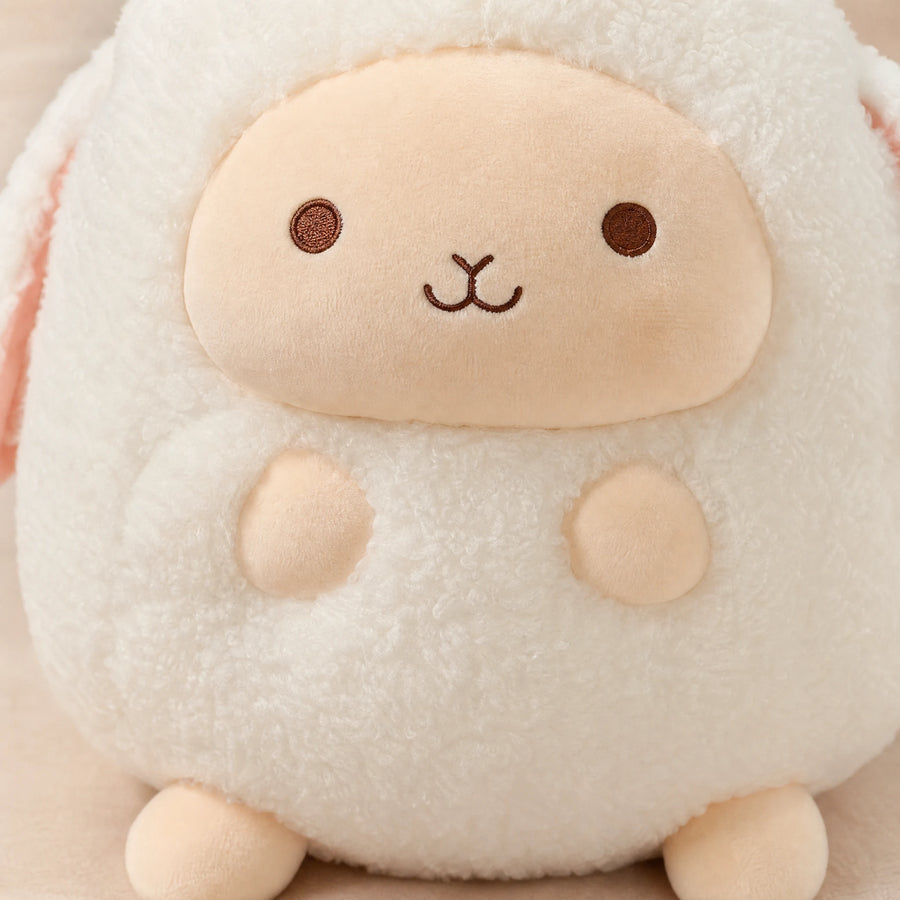 Lamb Plush with Soft Fleece Body and Rounded Shape - Détail matière