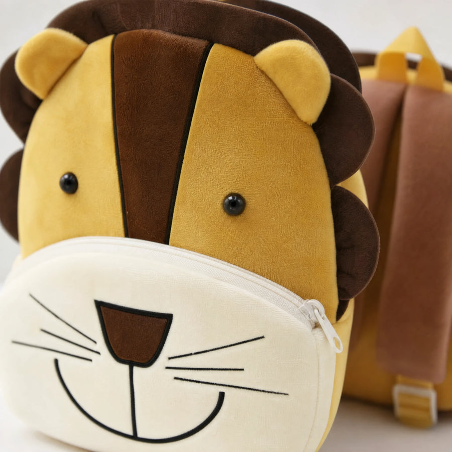 Lion Backpack for Kids with Plush Face Design - Détail matière