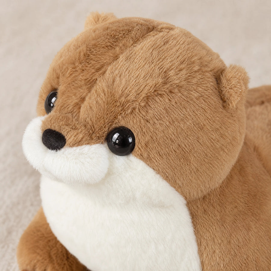 Otter Plush with White Belly and Realistic Brown Fur - Détail matière