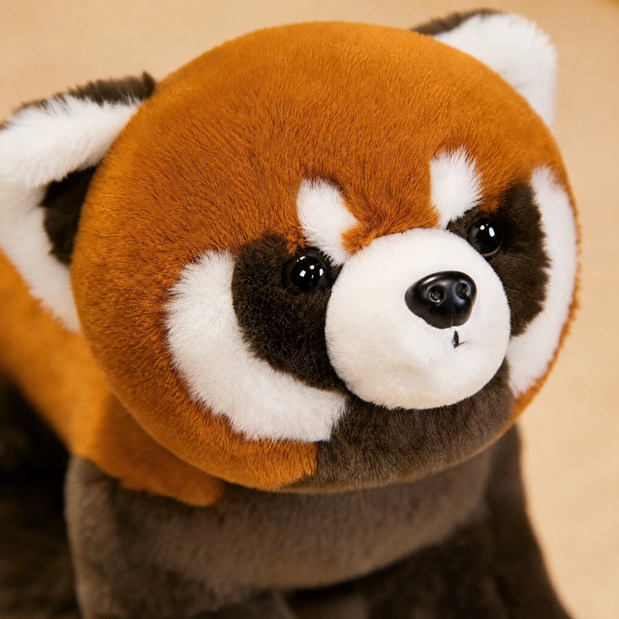 Red Panda Plush – Standing Realistic Soft Toy - Détail matière