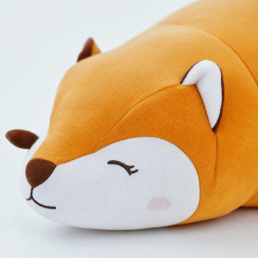 Sleeping Fox Plush with Soft Orange Fur – 78 cm - Détail matière