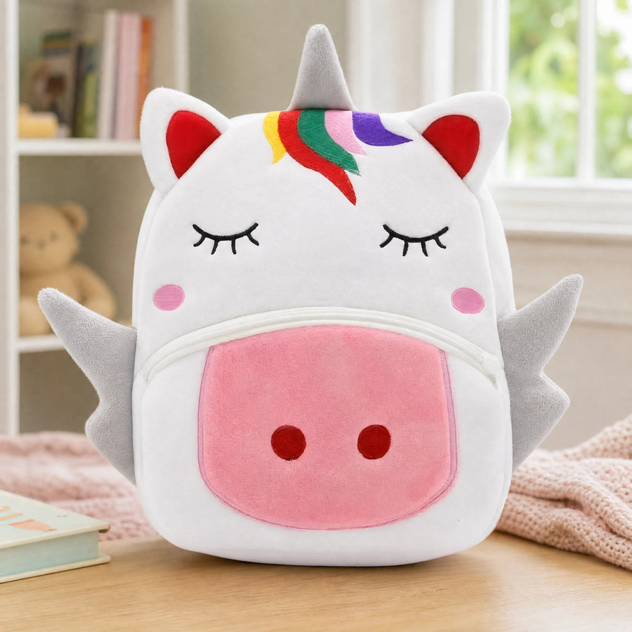 Unicorn Backpack Plush with Rainbow Mane and Wings - Utilisation du produit