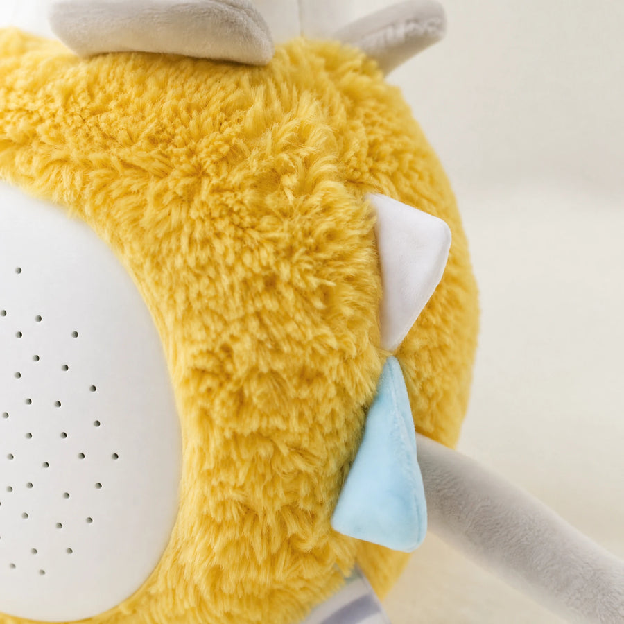 White Noise Hedgehog Plush with Soothing Sounds - Détail matière