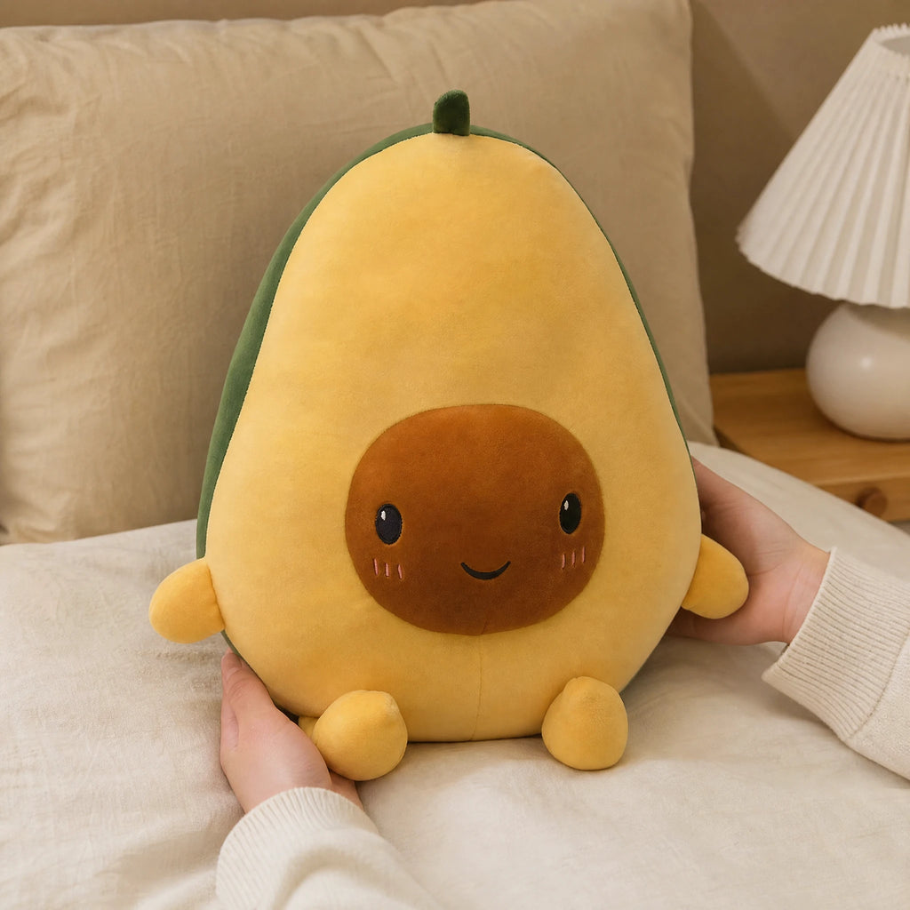 Avocado Plush Toy with Smiling Face and Green Stem - Utilisation du produit