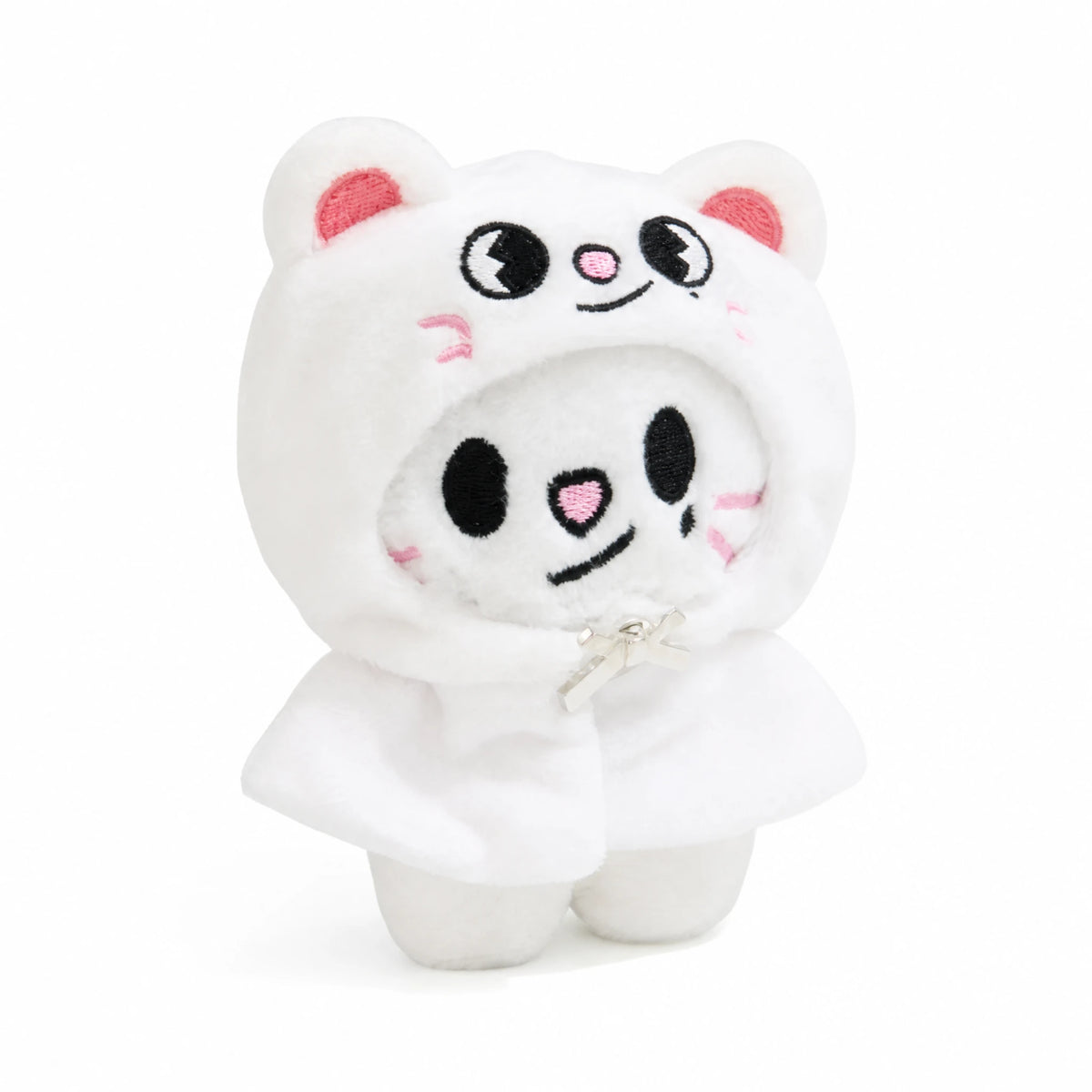 Bear Plush Keychain with Hood and Embroidered Face - Fond blanc, autre angle