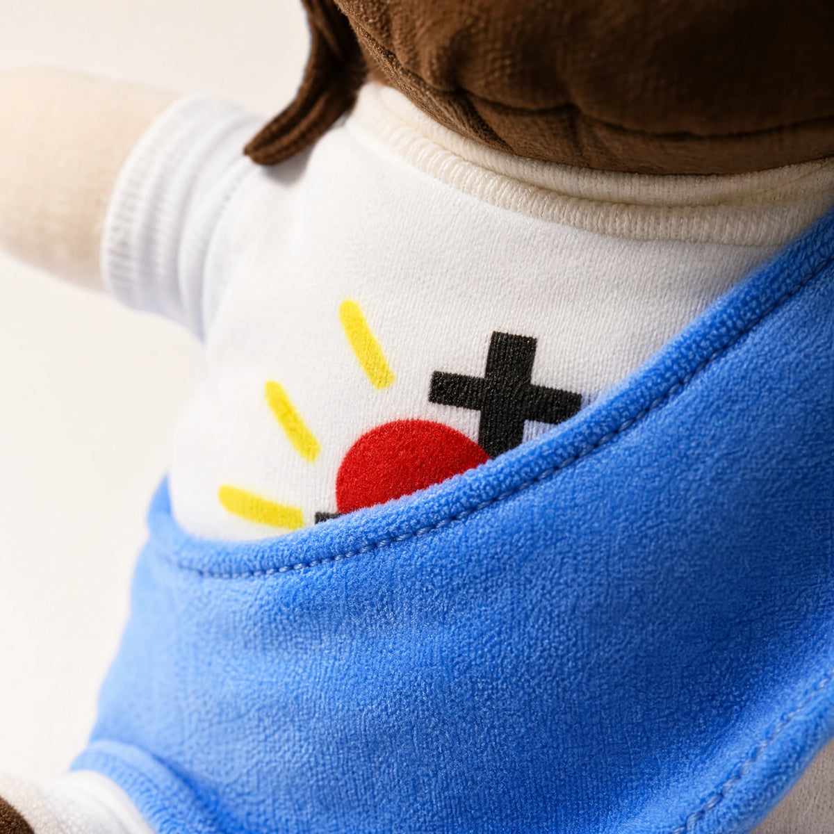 Breathing Plush Toy with Soft Glowing Heart - Détail matière