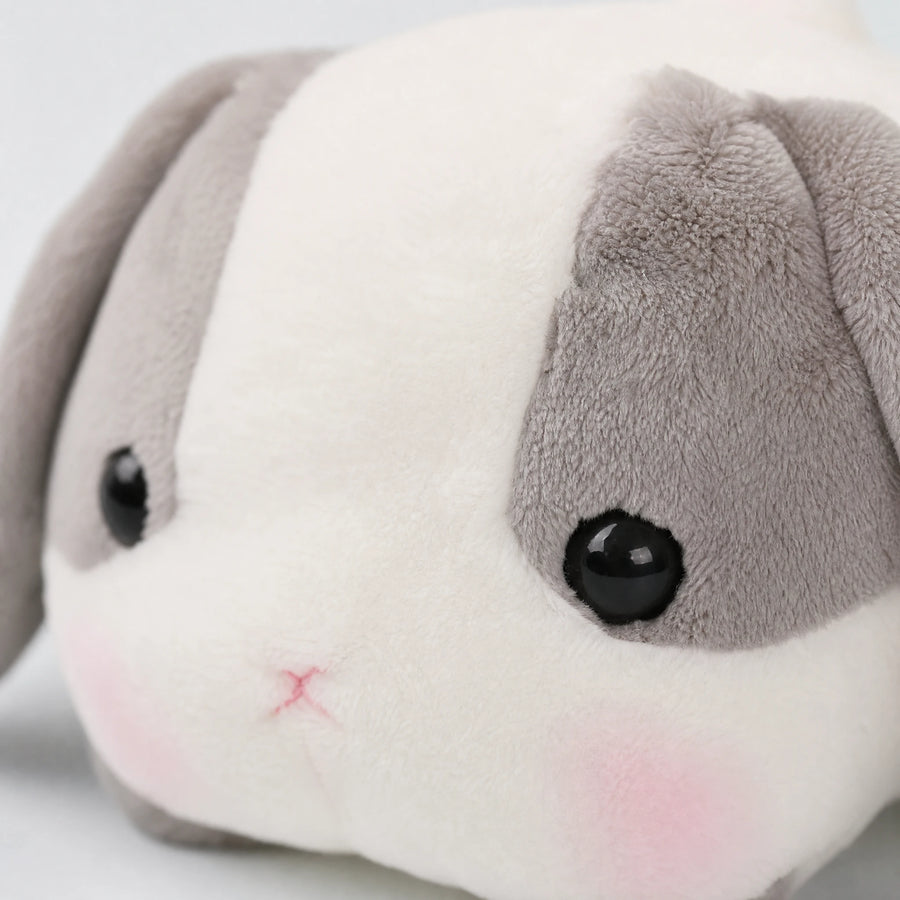 Bunny Plush Toy in Lying Position with Gray Ears - Détail matière