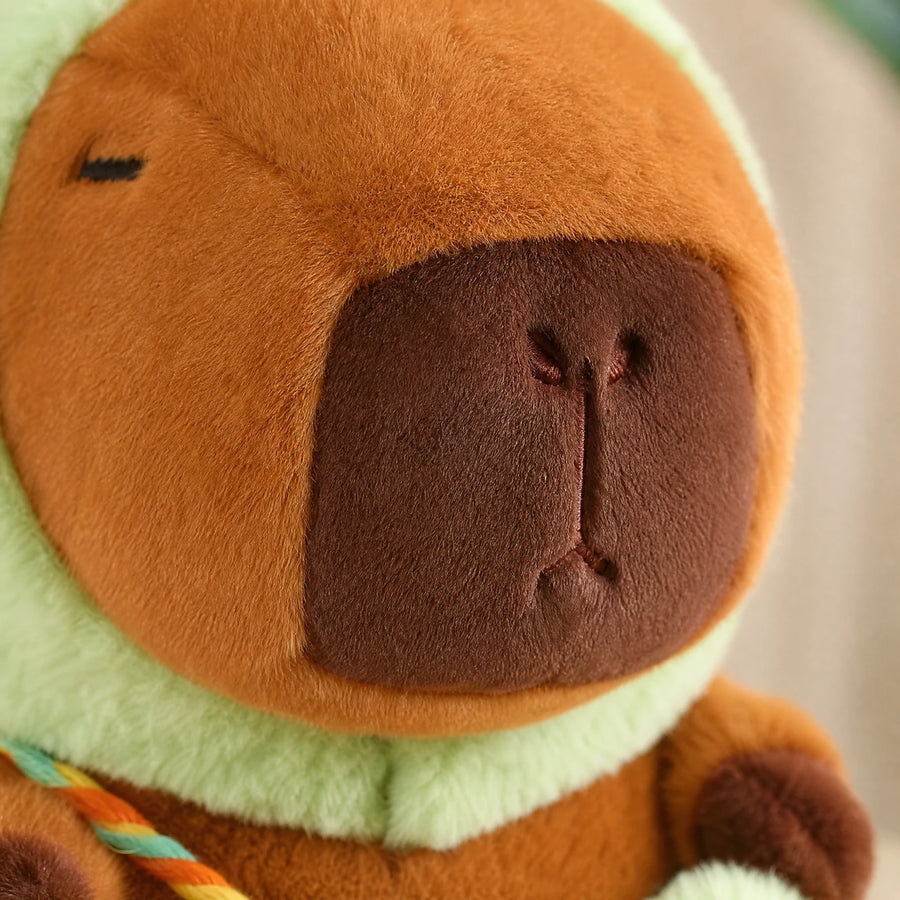 Capybara Plush in Frog Costume with Accessories - Détail matière