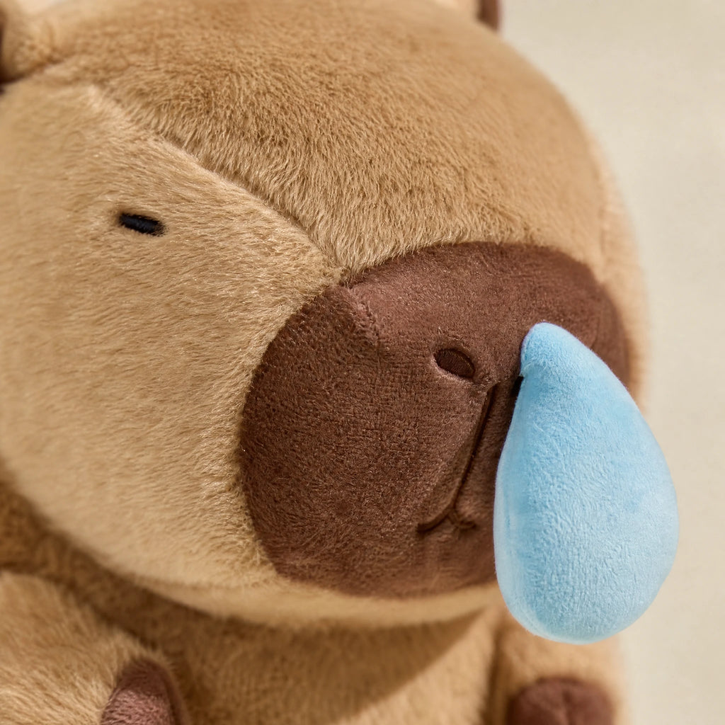 Capybara Plush Toy with Runny Nose Detail - Détail matière