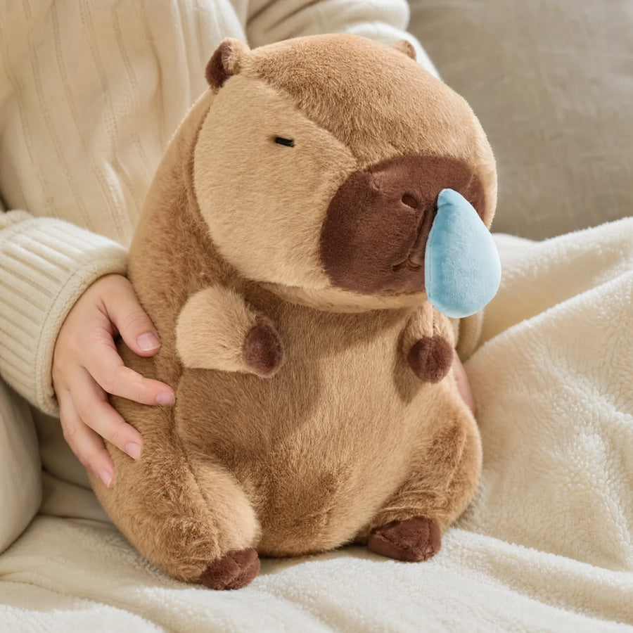 Capybara Plush Toy with Runny Nose Detail - Utilisation du produit