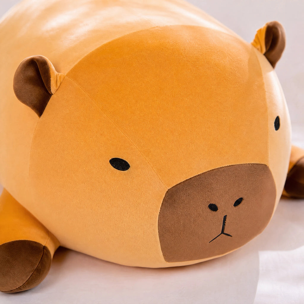 Capybara Plush with Round Body and Soft Stuffing - Détail matière