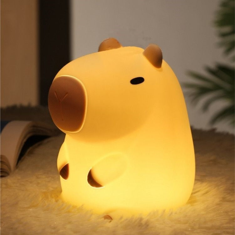 Capybara Tap Night Light
