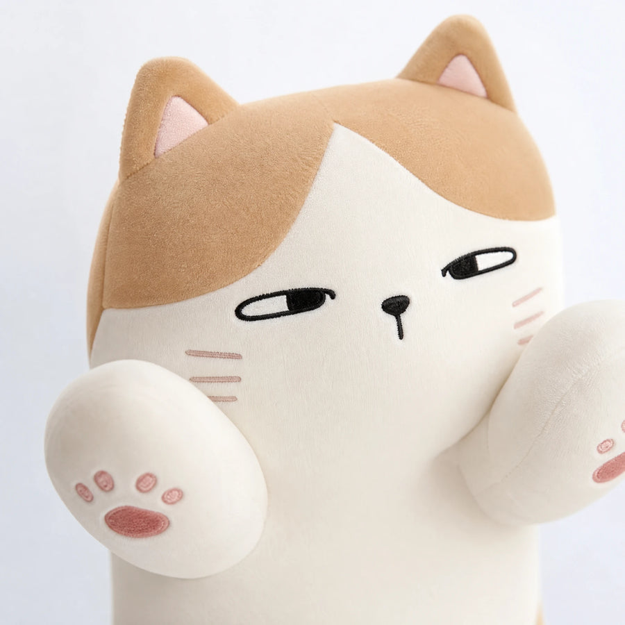Cat Body Pillow with Long Cuddly Hugging Design - Détail matière