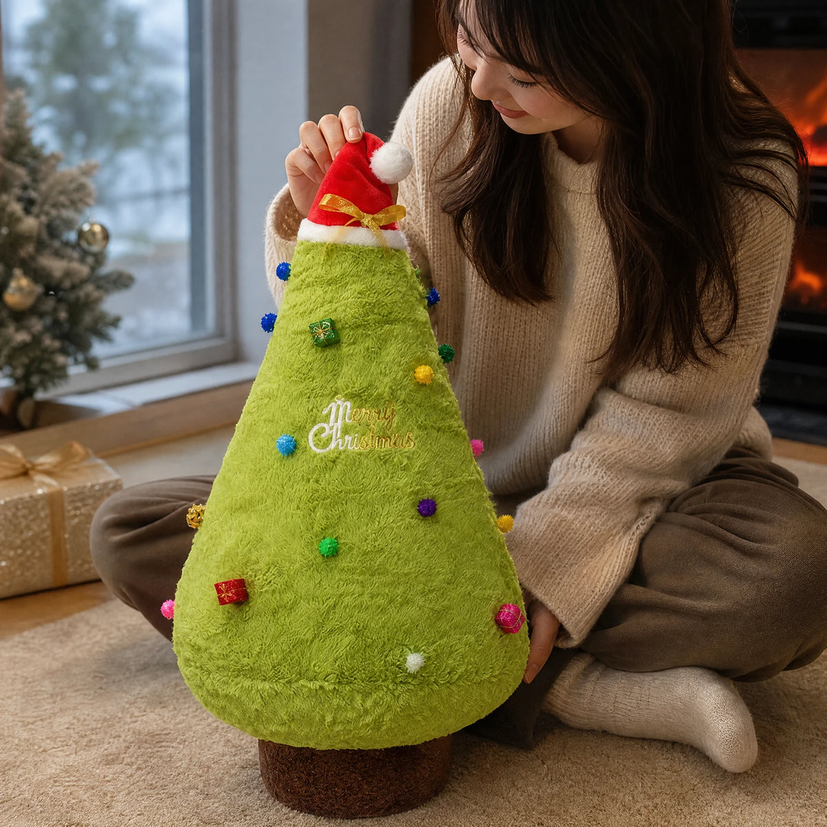 Christmas Tree Plush Toy with Santa Hat and Ornaments - Utilisation du produit