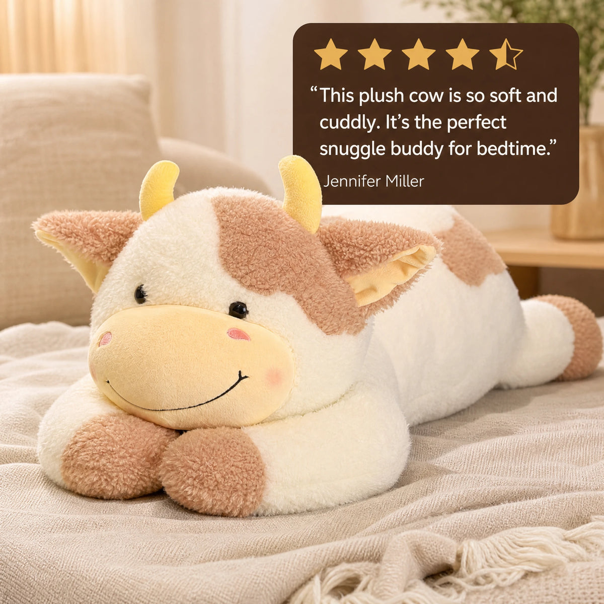 Cow Plush Pillow with Soft Fluffy Texture in Lying Position - Image témoignage