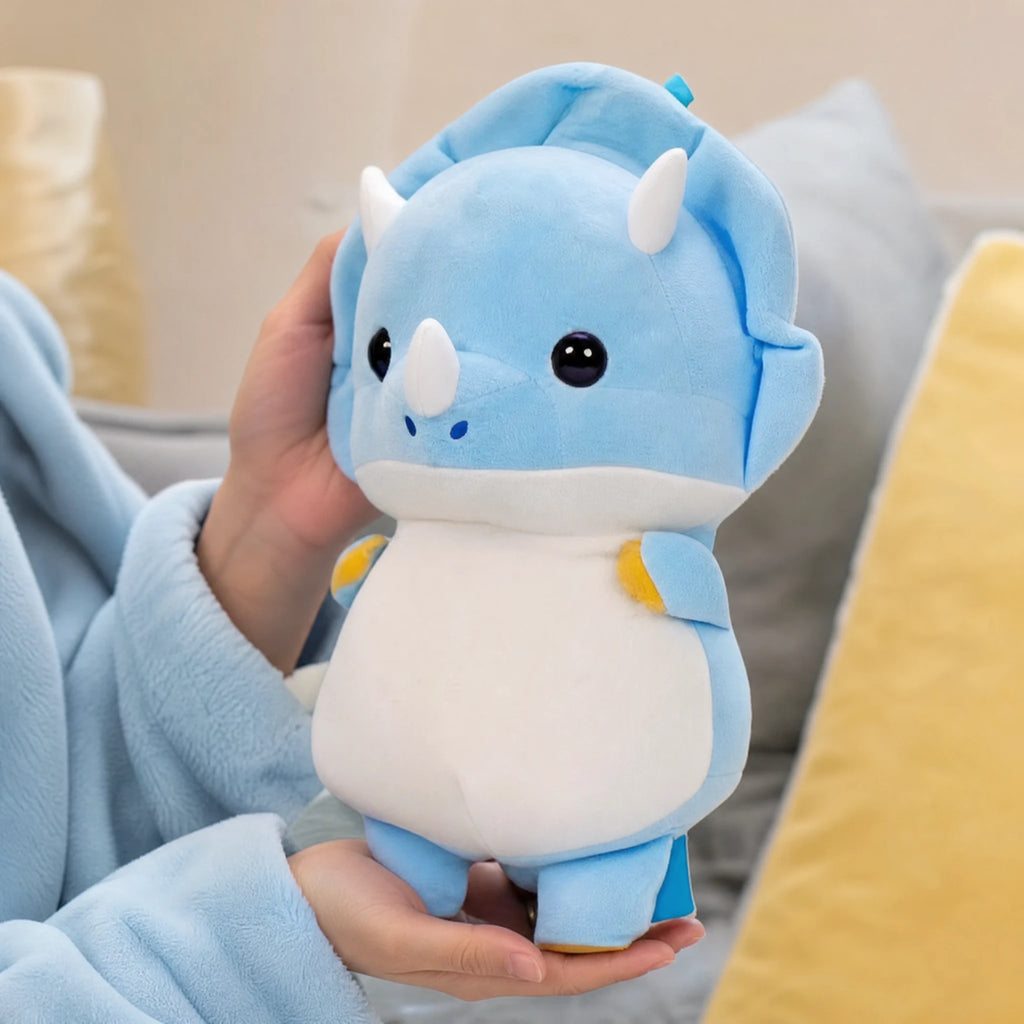 Dinosaur Backpack Plush Triceratops in Soft Blue - Utilisation du produit