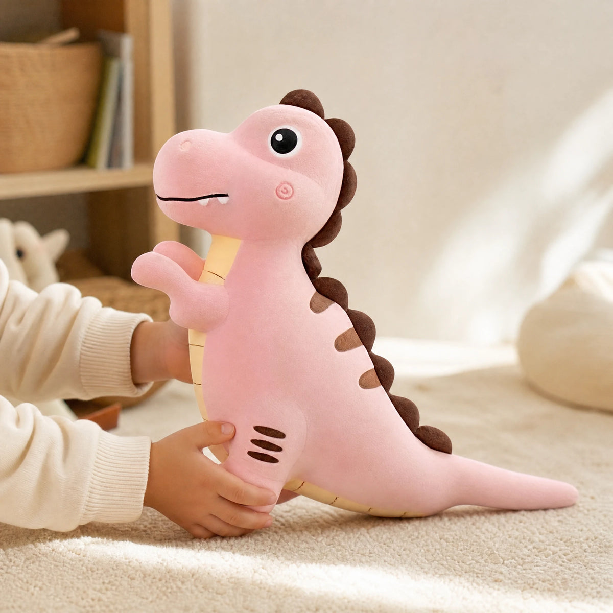 Dinosaur Plush Toy Pink T-Rex with Brown Spikes - Utilisation du produit