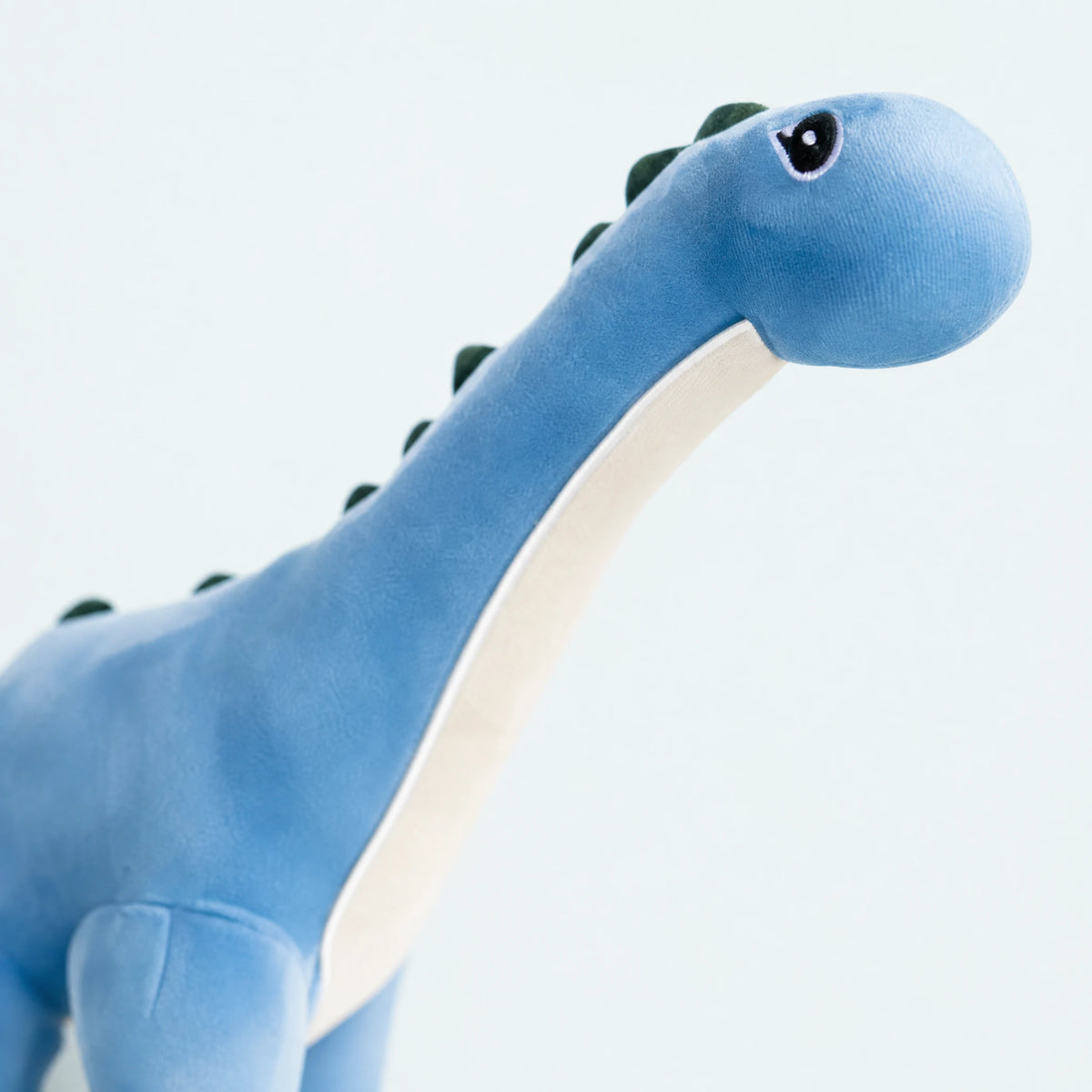 Dinosaur Plush Toy – Soft Blue Long-Neck Brachiosaurus - Détail matière