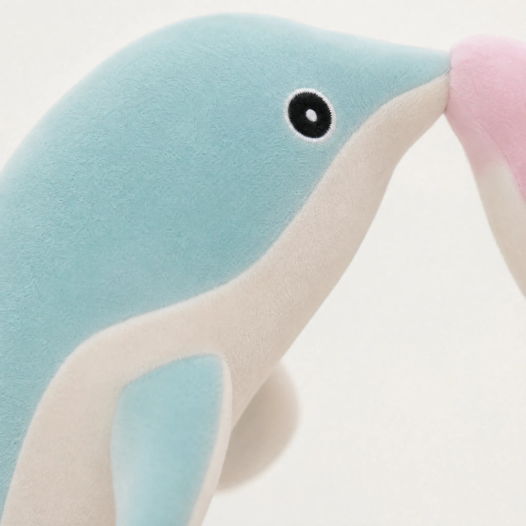 Dolphin Plush with Soft Cotton Fill and Cuddly Shape - Détail matière