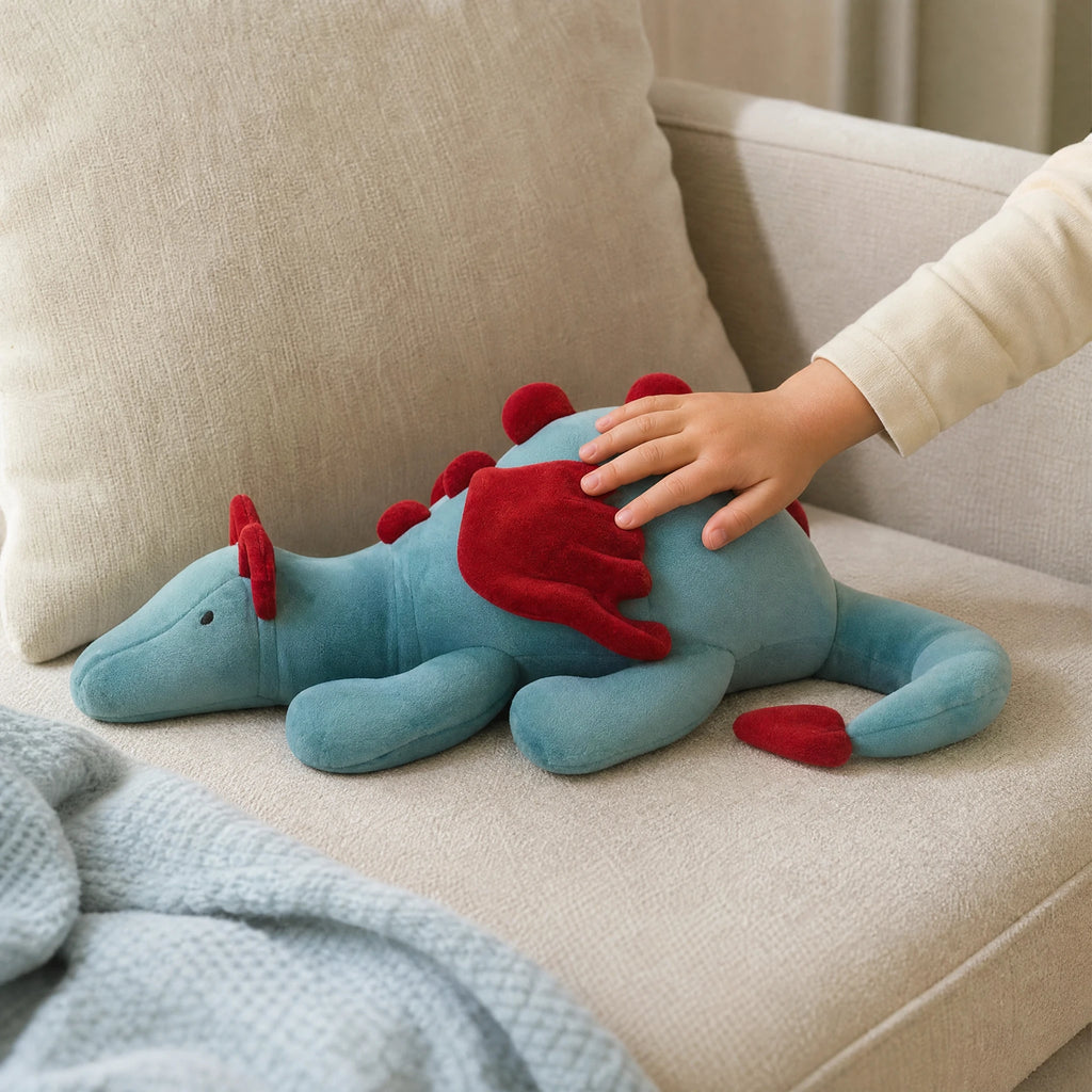 Dragon Plush Toy with Blue and Red Wings Design - Utilisation du produit