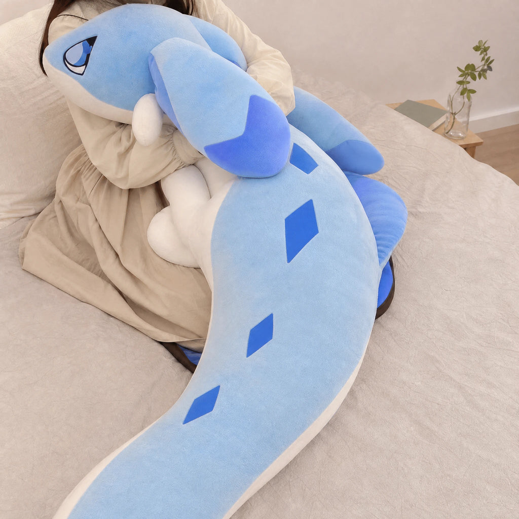 Dragon Plush with Blue Scales, Soft Long Body Design - Utilisation du produit