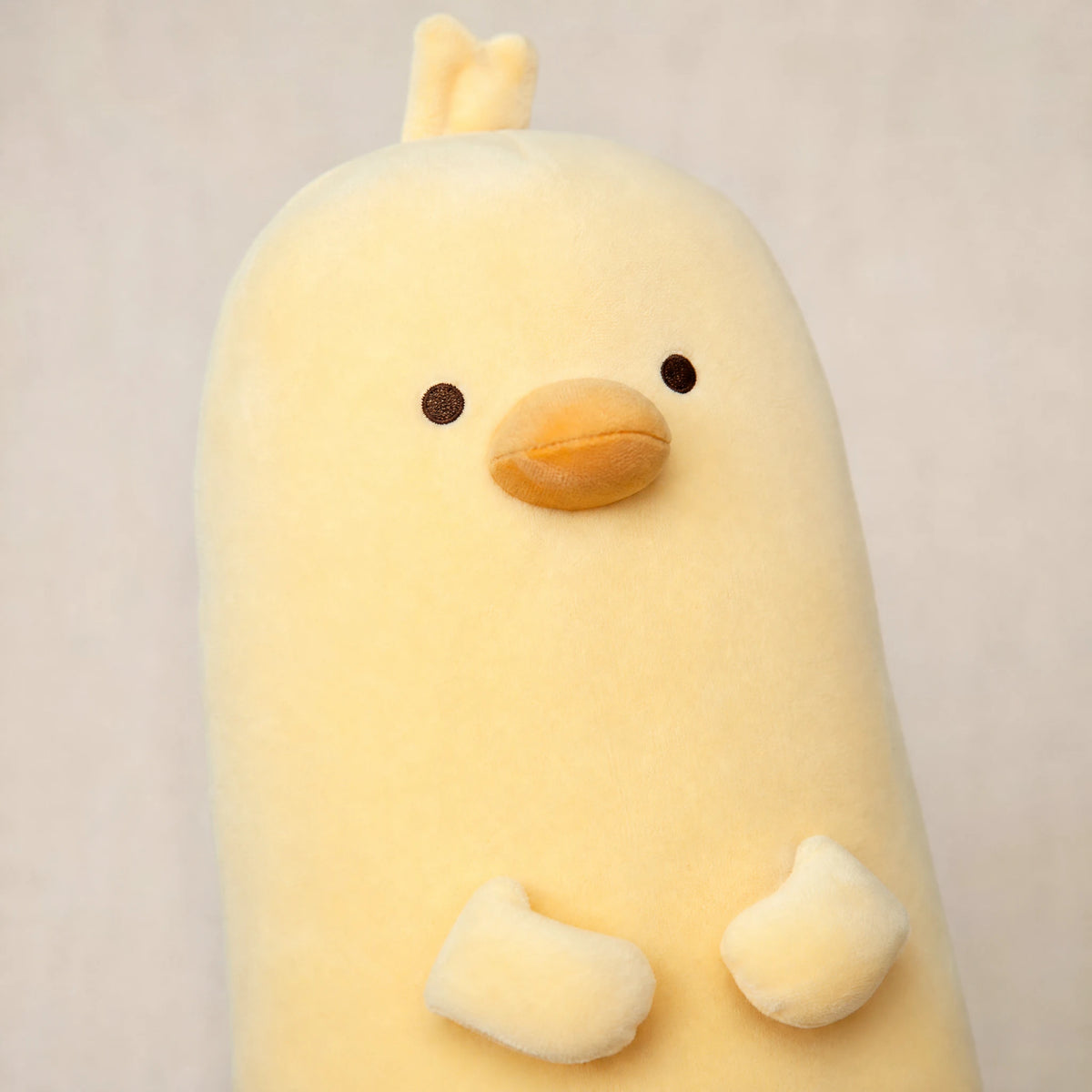 Duck Body Pillow with Soft Plush and Feet - Détail matière