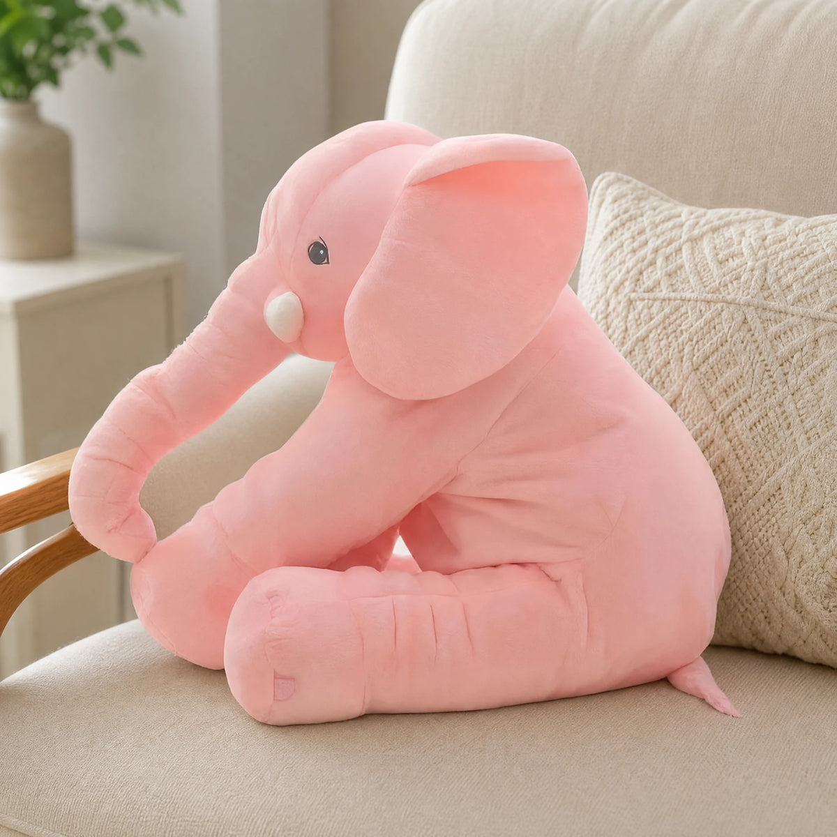 Elephant Pillow Plush in Soft Cotton for Cuddles - Utilisation du produit
