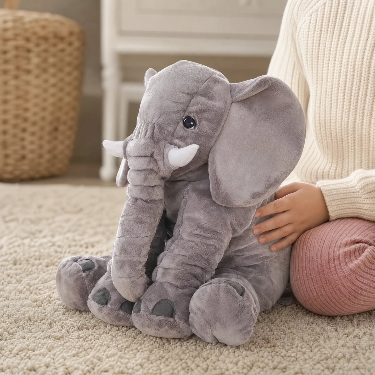 Elephant Pillow Plush - Soft Gray Comfort Buddy - Utilisation du produit