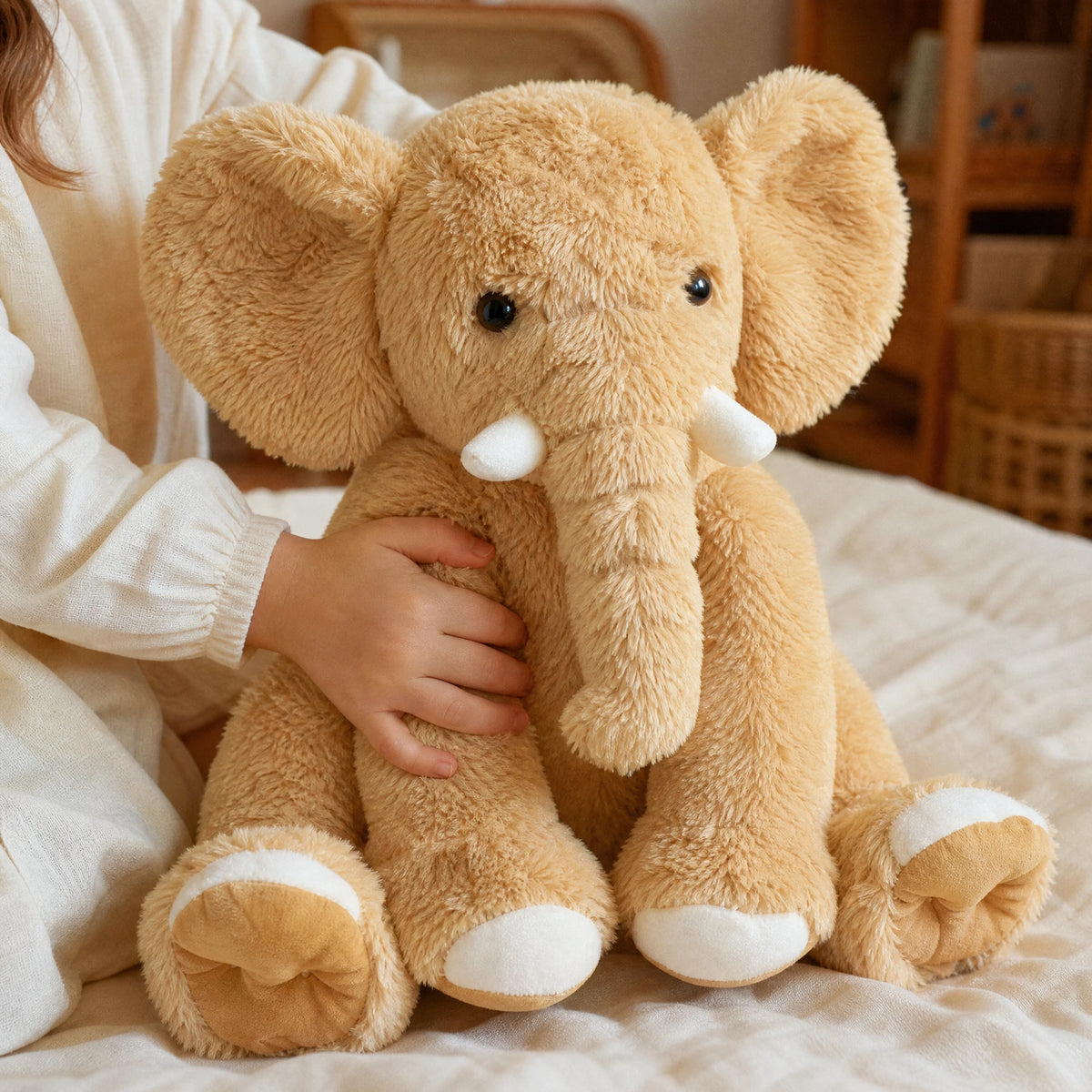 Elephant Plush with Floppy Ears and Soft Fluffy Fabric - Utilisation du produit