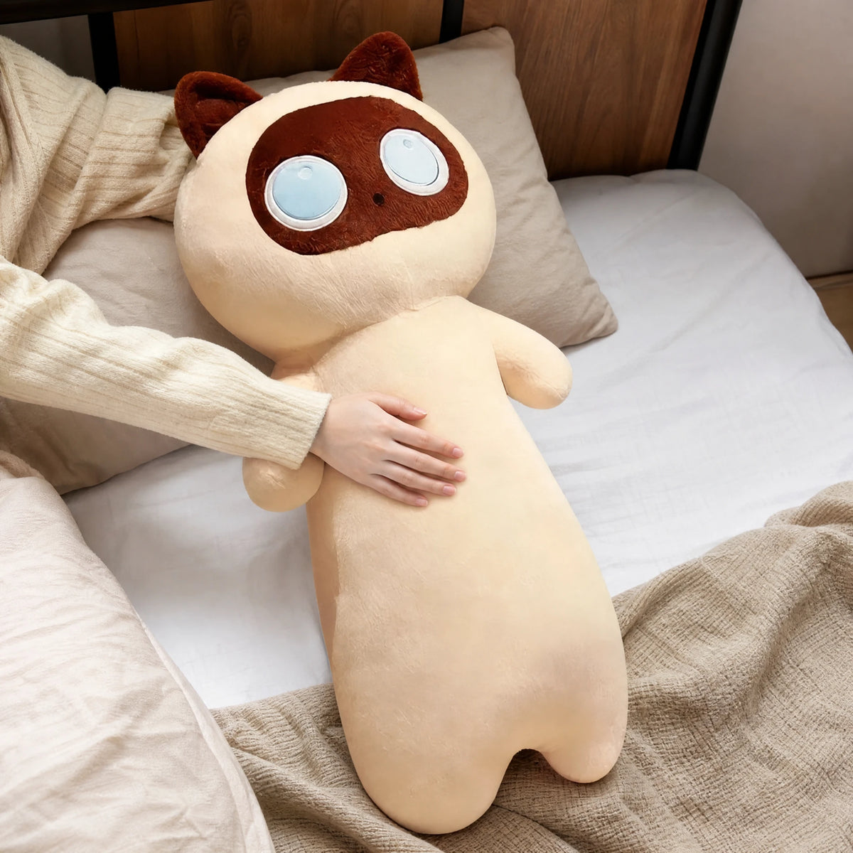 Giant Cat Plush with Oversized Eyes – 51 Inch Cuddle Companion - Utilisation du produit