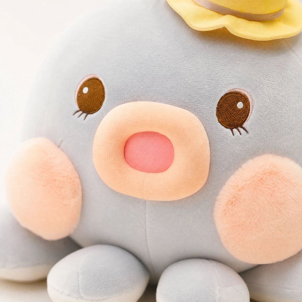 Kawaii Octopus Plush with Hat and Soft Tentacles - Détail matière