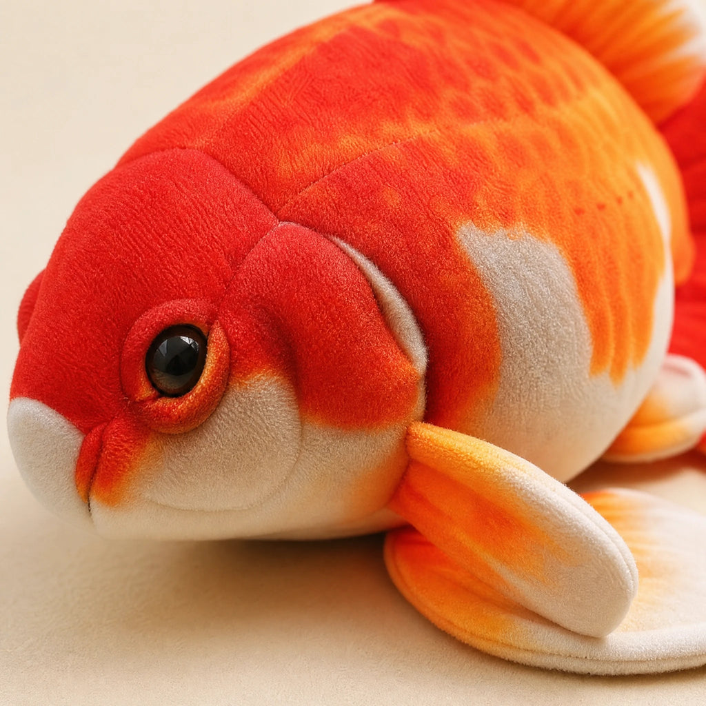 Koi Fish Plush with Flowing Fins and Soft Body - Détail matière