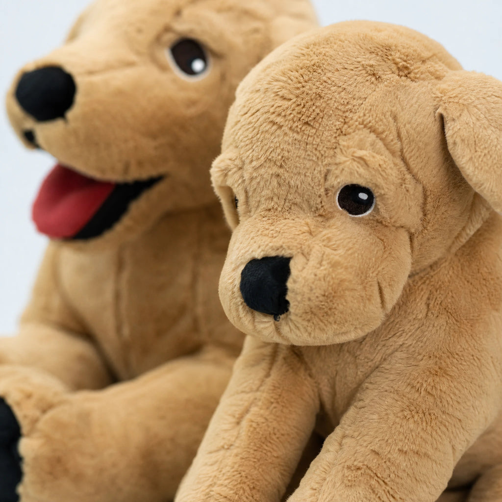 Labrador Plush Dog - Cuddly Golden Retriever Stuffed Toy - Détail matière