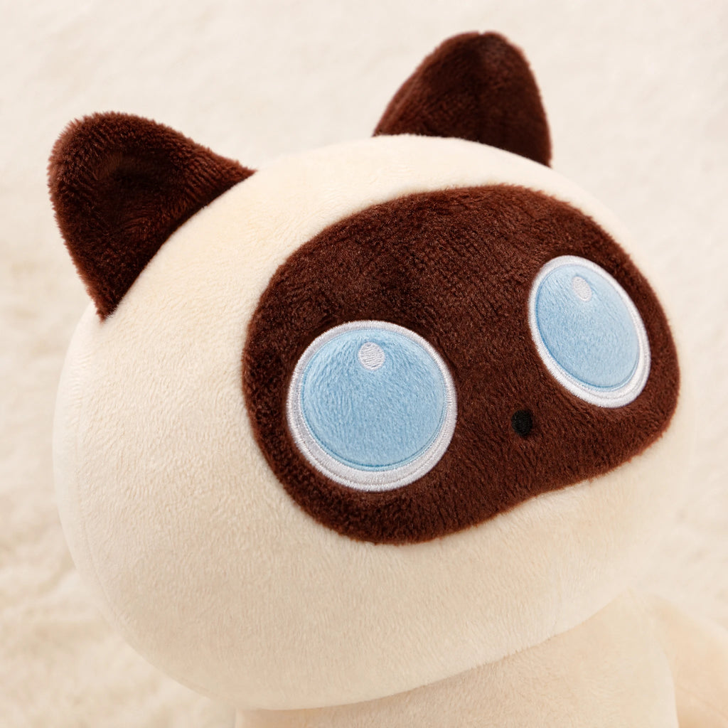 Long Cat Plush with Oversized Fluffy Body and Big Eyes - Détail matière