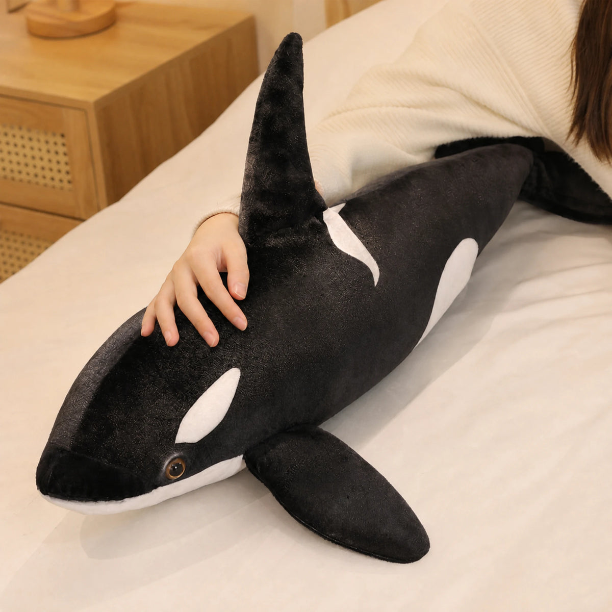 Orca Plush in Realistic Black and White Design - Utilisation du produit