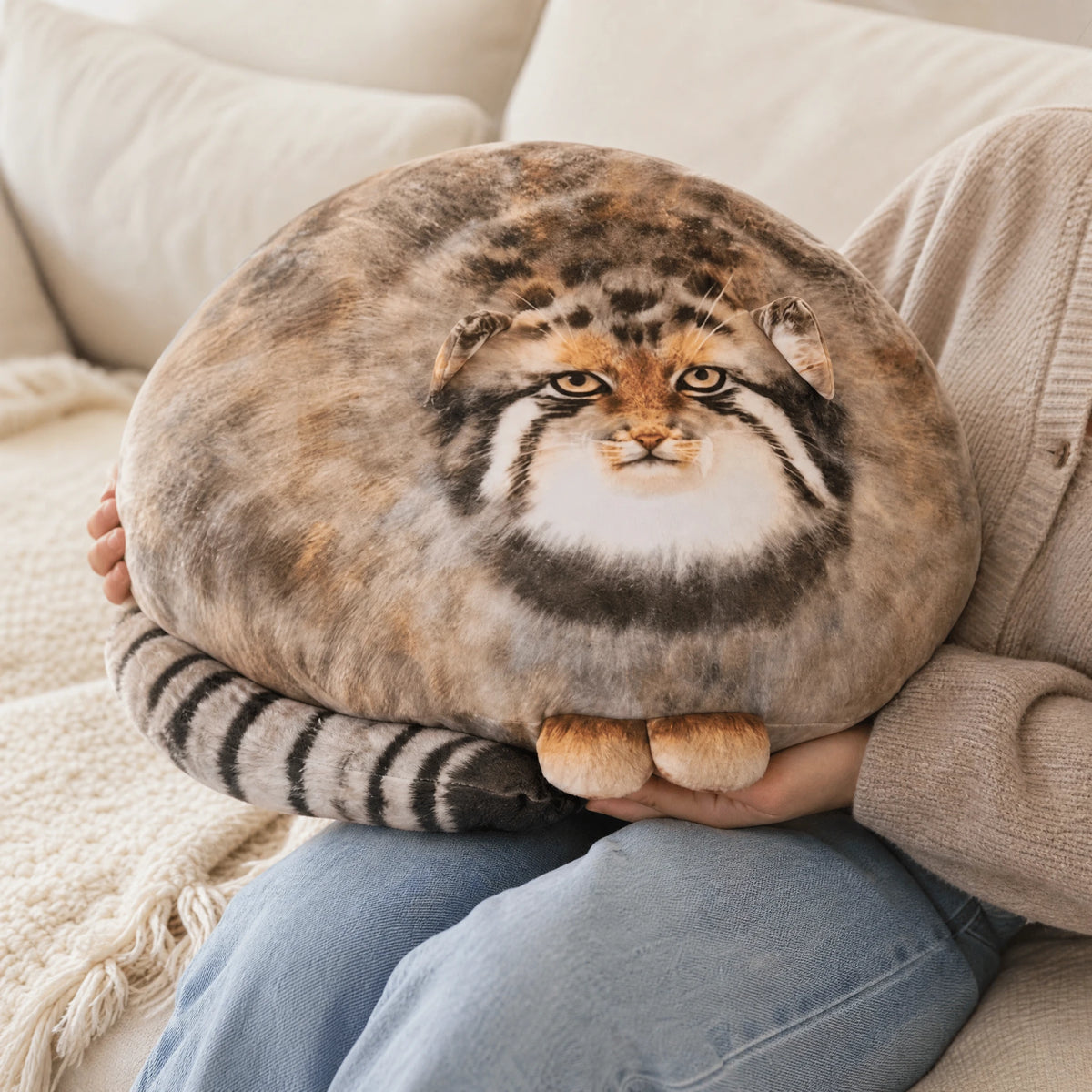 Pallas Cat Plush, Chubby Round Wildcat Design - Utilisation du produit