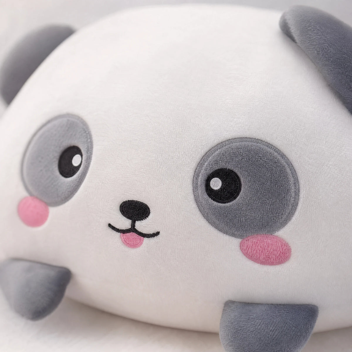 Panda Pillow Plush with Round Design and Soft Cotton - Détail matière