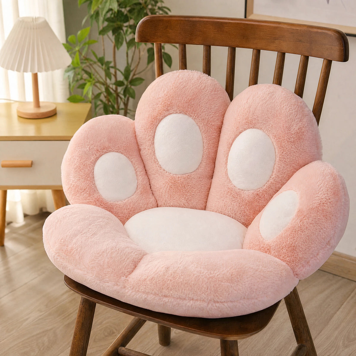 Paw Seat Cushion with Plush Pastel Design - Utilisation du produit