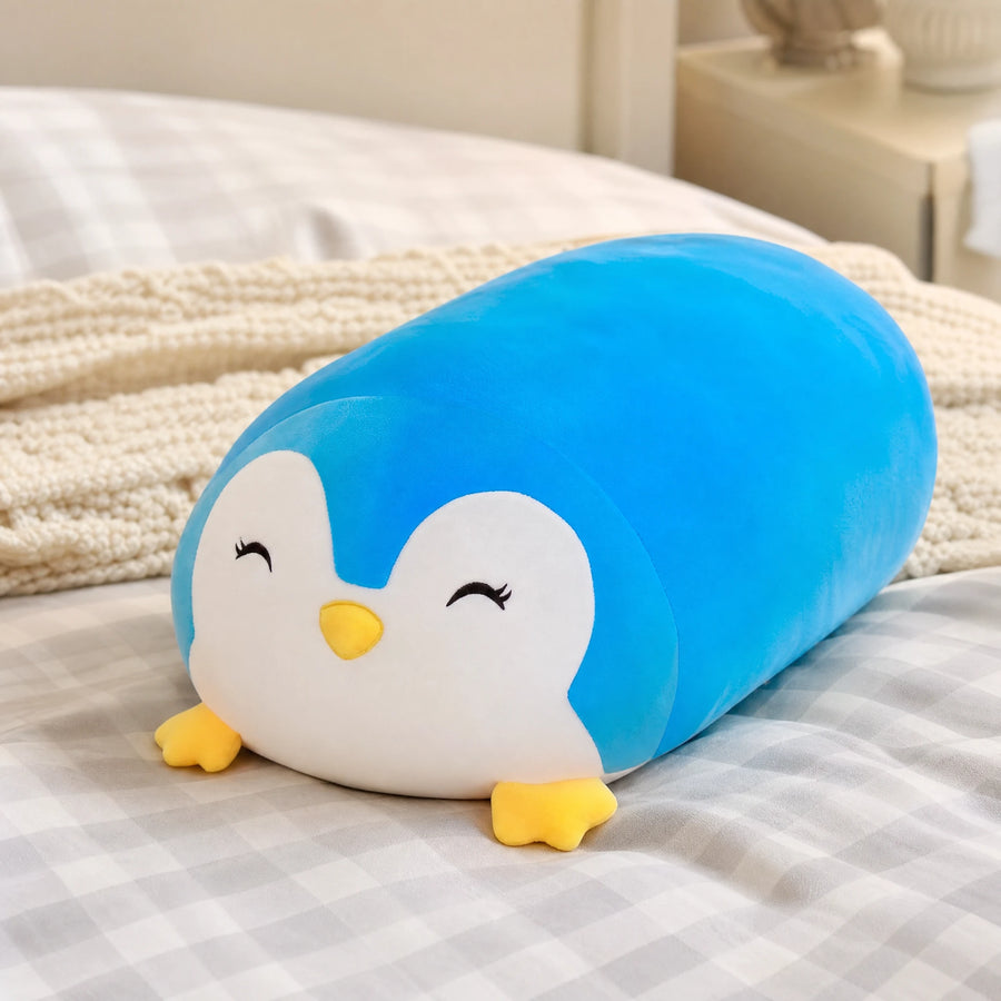 Penguin Plush Pillow with Soft Blue and White Design - Utilisation du produit