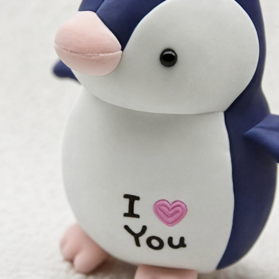 Penguin Plush Toy with I Love You Message - Détail matière