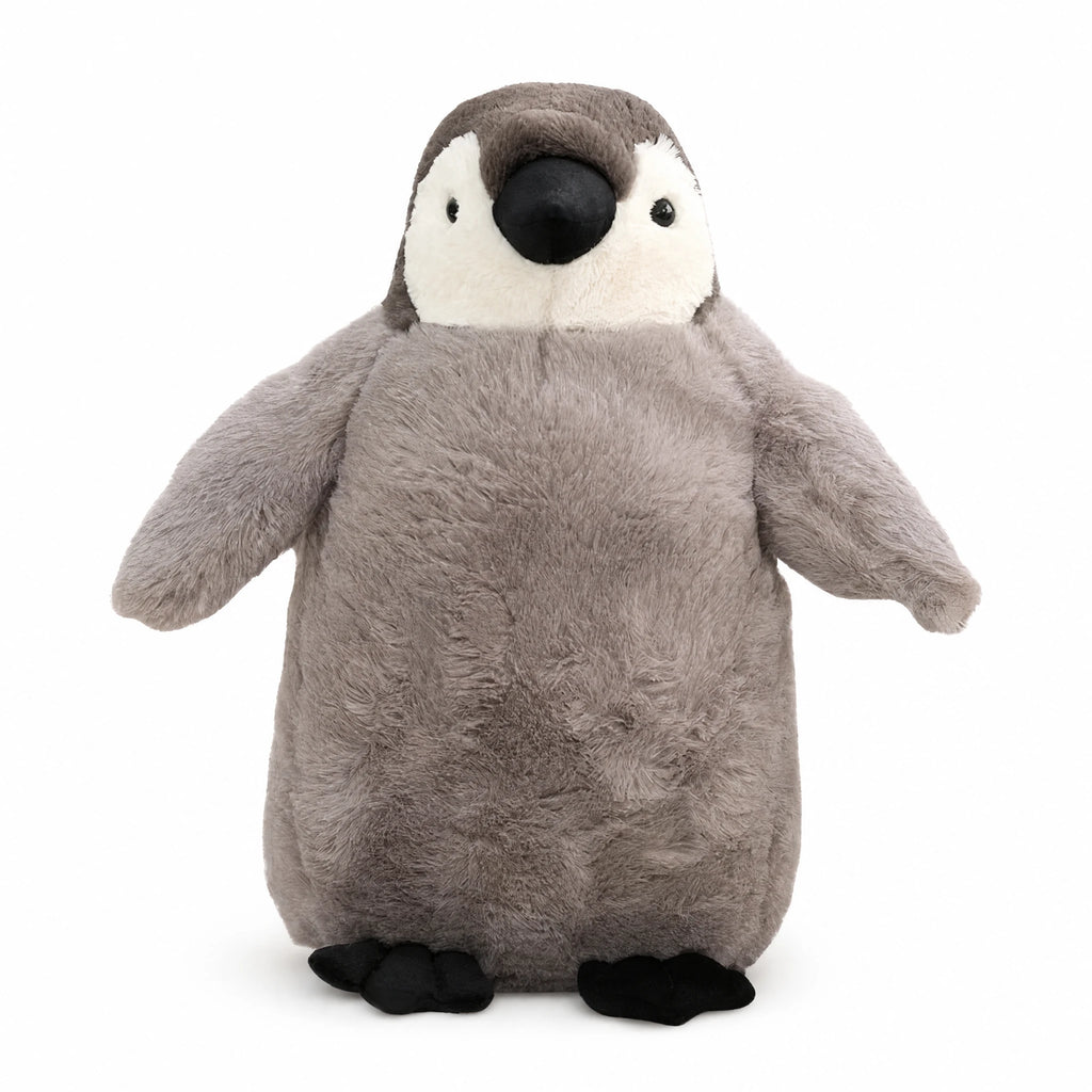 Penguin Plush with Soft Gray Coat and Black Beak - Fond blanc