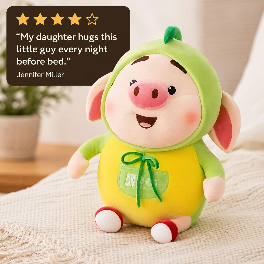 Pig Stuffed Animal in Green Hood and Yellow Outfit - Image témoignage