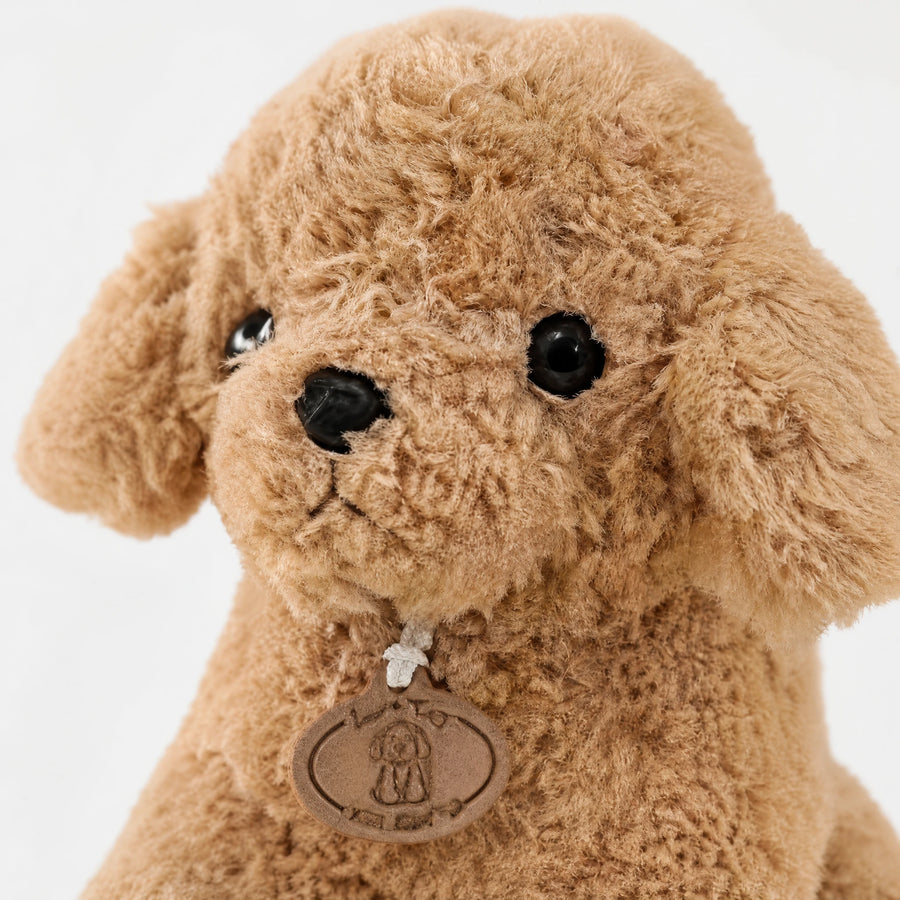 Poodle Plush with Curly Beige Fur and Sitting Pose - Détail matière